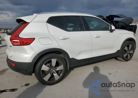 2022 Volvo Xc40 T5 Momentum z USA, uszkodzony, nr VIN YV4162UK9N2652506